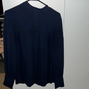 Navy blouse from Loft. Never worn. Size m